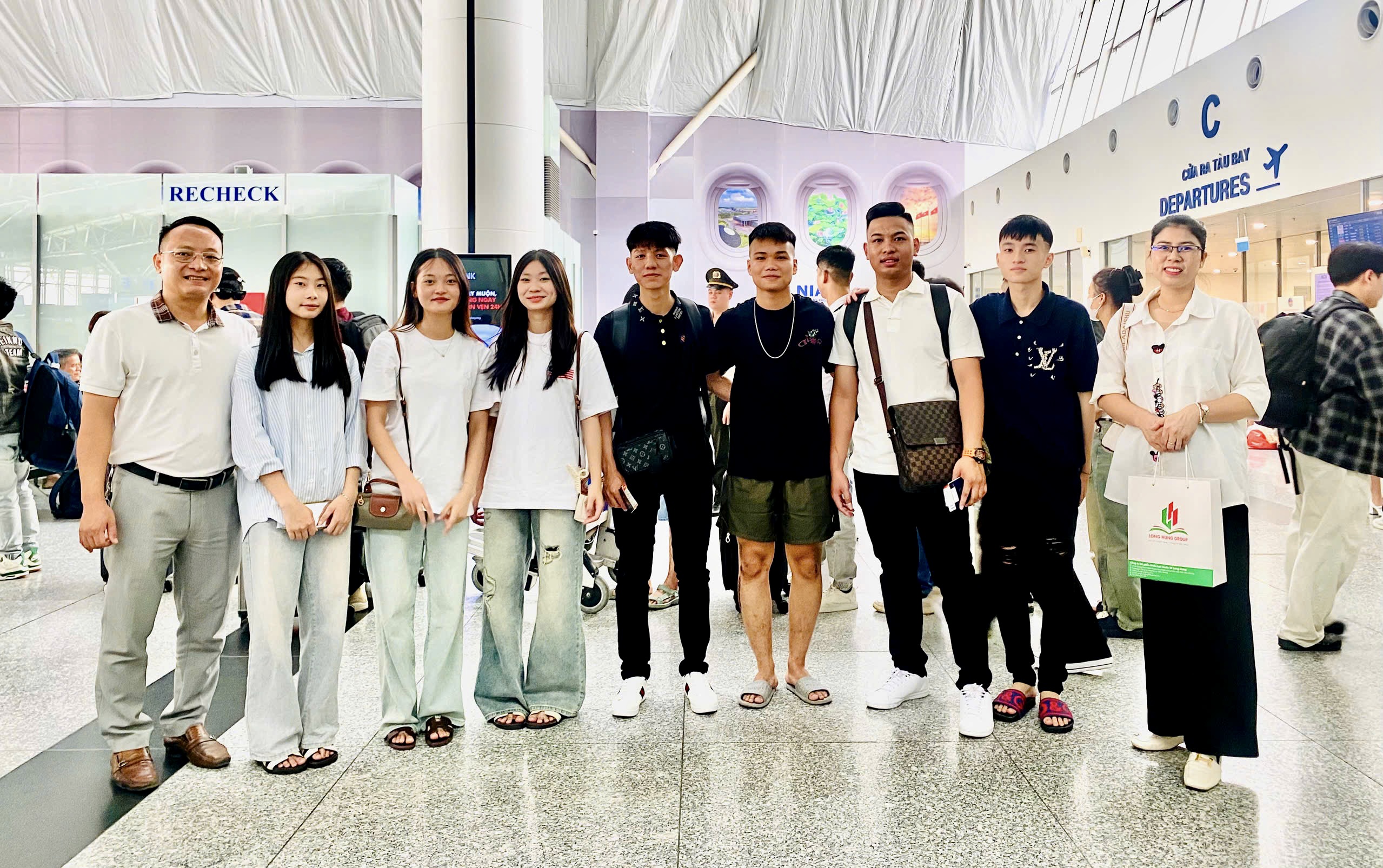 ✨ Nhật ký Du học sinh 01 | Hành Trình Mới – Ước Mơ Mới ✨